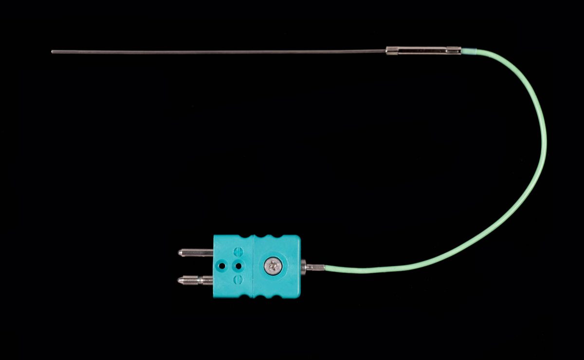 Thermocouple with cable and standard connector